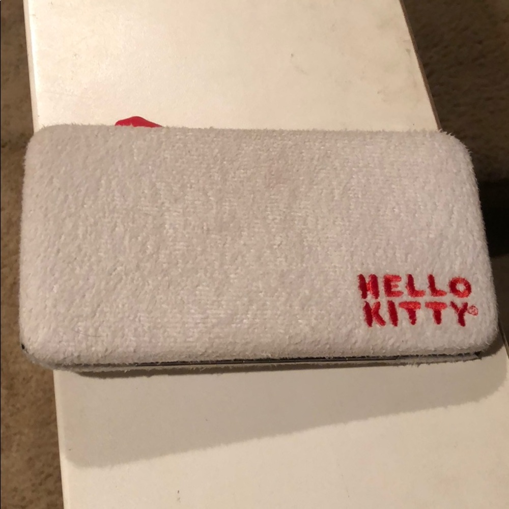 Wallet - Picture 2 of 3